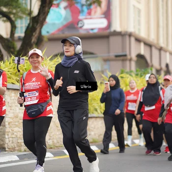Runner Photo 8076741