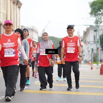 Runner Photo 8076746
