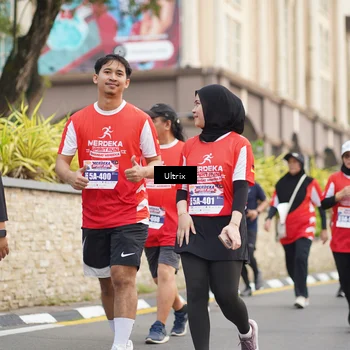 Runner Photo 8076784