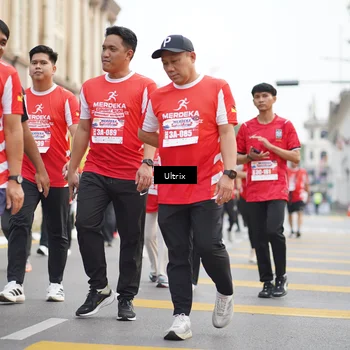 Runner Photo 8076790