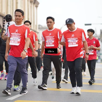 Runner Photo 8076791