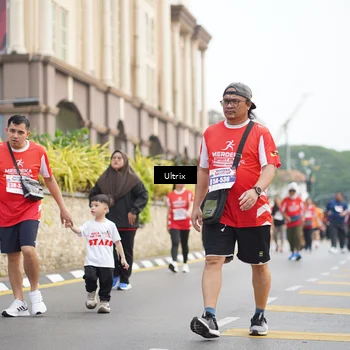 Runner Photo 8076797