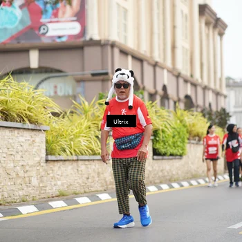 Runner Photo 8076801