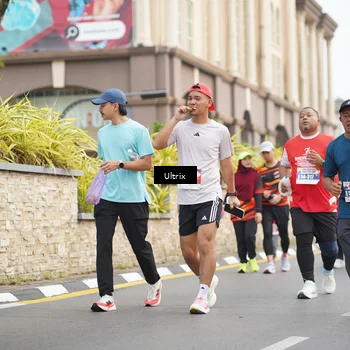 Runner Photo 8076815