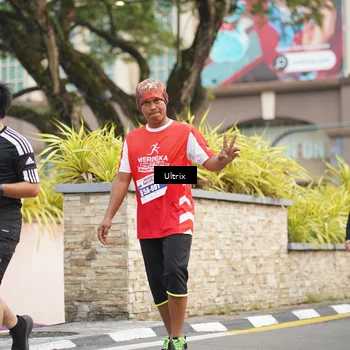 Runner Photo 8076842
