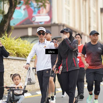Runner Photo 8076844