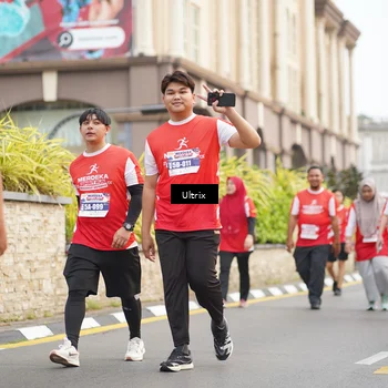 Runner Photo 8076869