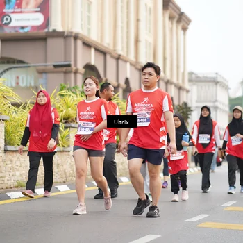 Runner Photo 8076873