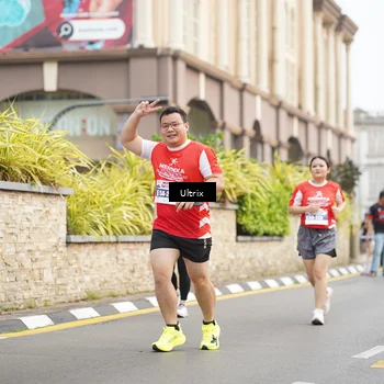 Runner Photo 8076884