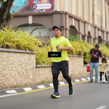 Runner Photo 8076907