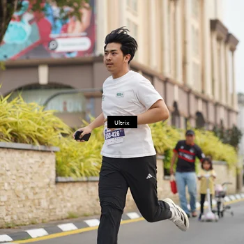 Runner Photo 8076912