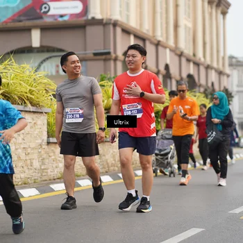 Runner Photo 8076981