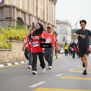 Runner Photo 8077001