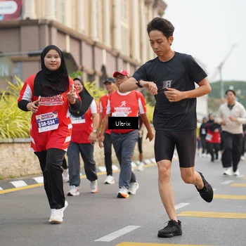 Runner Photo 8077003