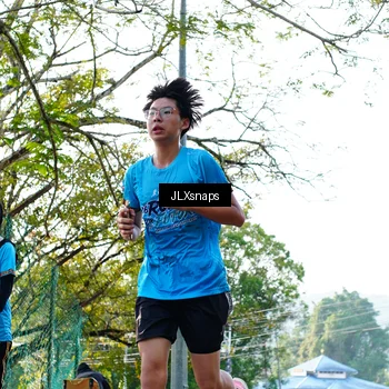 Runner Photo 8077028