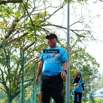 Runner Photo 8077038