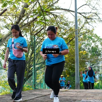 Runner Photo 8077053