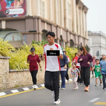 Runner Photo 8077061