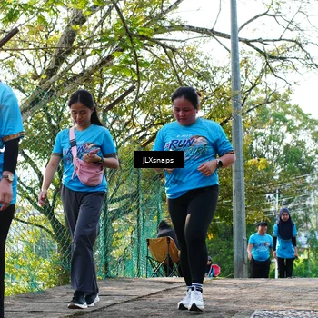 Runner Photo 8077063
