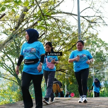 Runner Photo 8077074