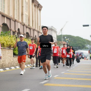 Runner Photo 8077111