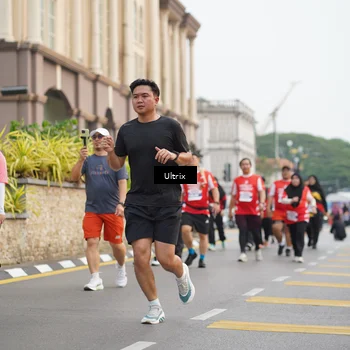 Runner Photo 8077114