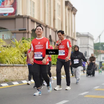 Runner Photo 8077136