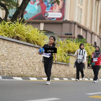 Runner Photo 8077149