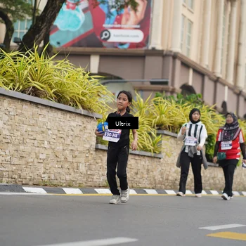Runner Photo 8077152