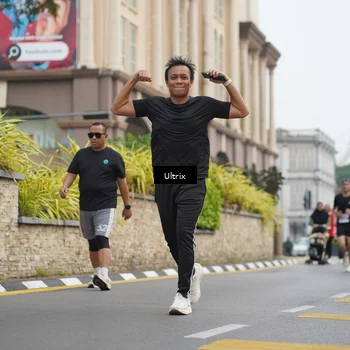 Runner Photo 8077160