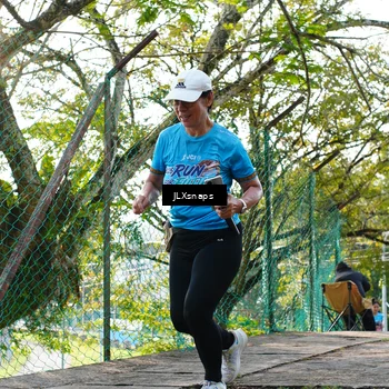 Runner Photo 8077188