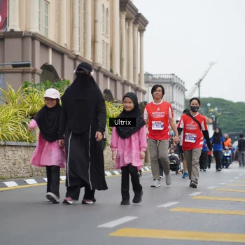Runner Photo 8077217