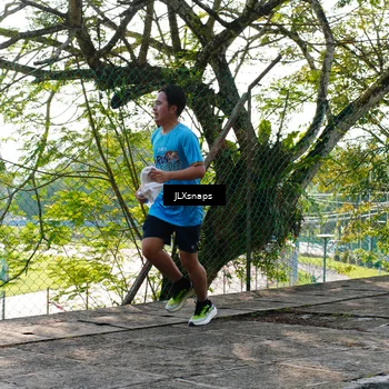 Runner Photo 8077271