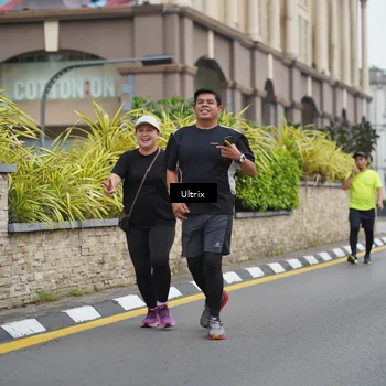 Runner Photo 8077275