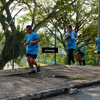 Runner Photo 8077276