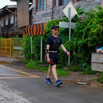 Runner Photo 8077315