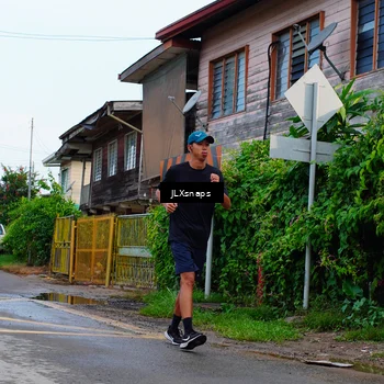 Runner Photo 8077337