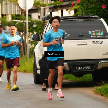 Runner Photo 8077445