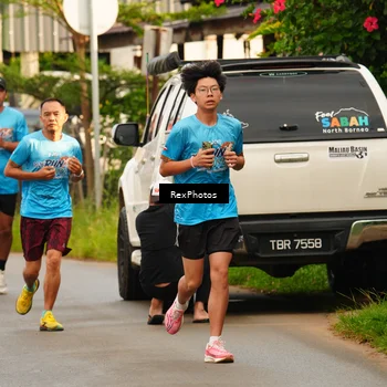 Runner Photo 8077452
