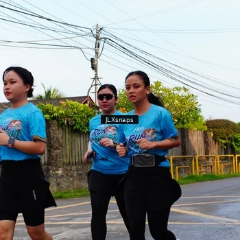 Runner Photo 8077497