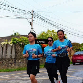 Runner Photo 8077504