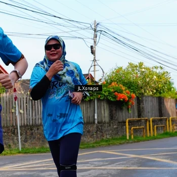 Runner Photo 8077510