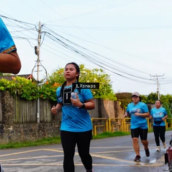 Runner Photo 8077538