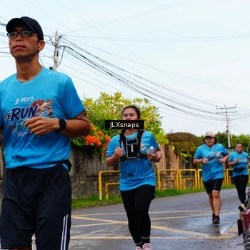 Runner Photo 8077544