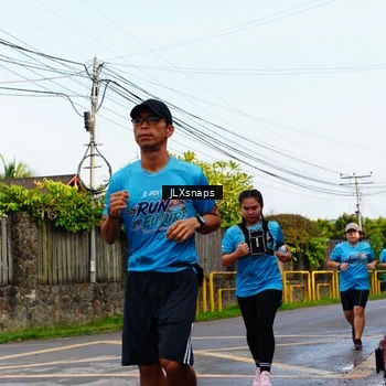 Runner Photo 8077550