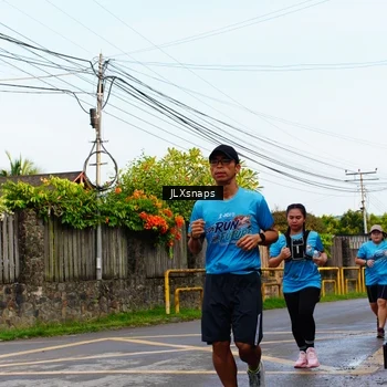Runner Photo 8077552