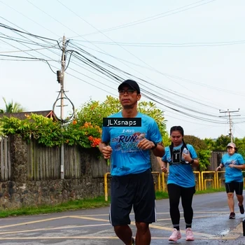 Runner Photo 8077554