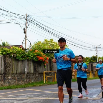 Runner Photo 8077557