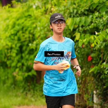 Runner Photo 8077615