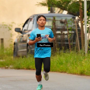 Runner Photo 8077649